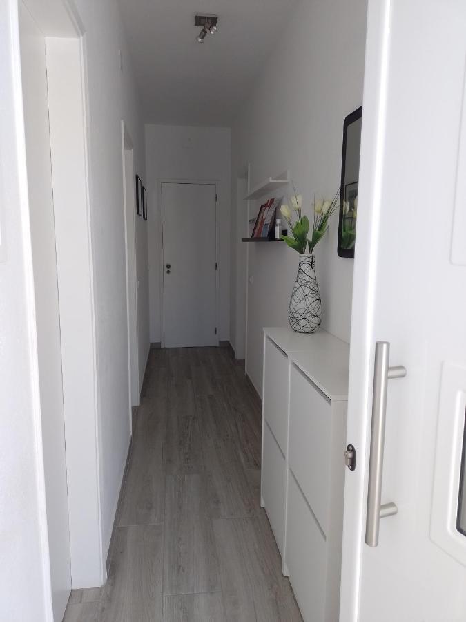 Casa Florival Apartment บูร์เกา ภายนอก รูปภาพ