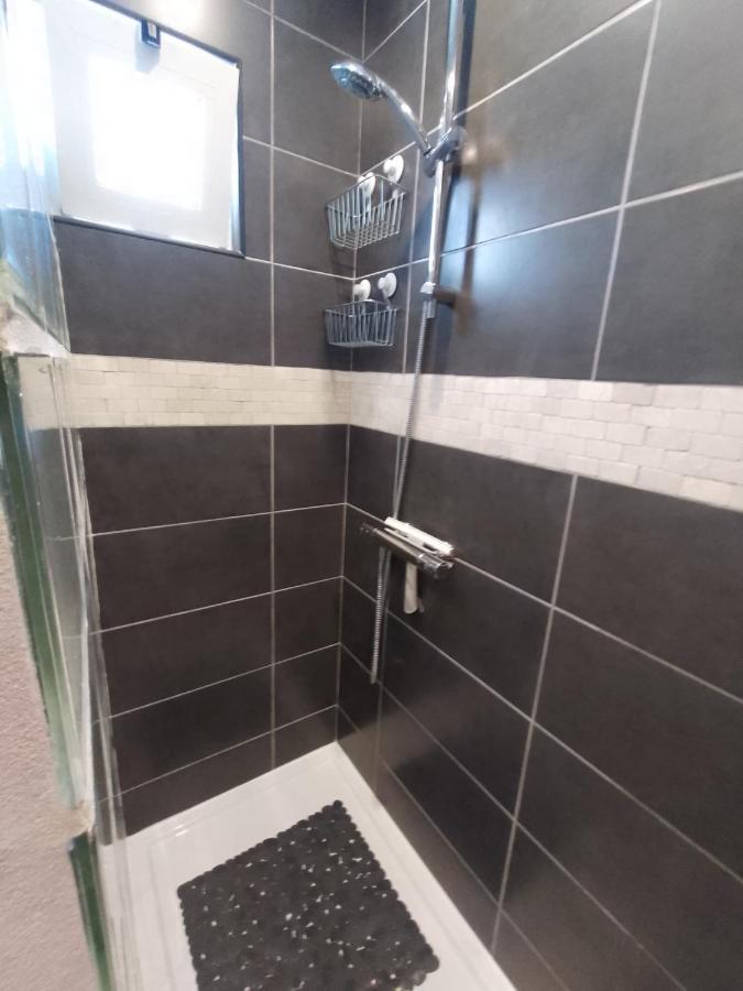 Casa Florival Apartment บูร์เกา ภายนอก รูปภาพ