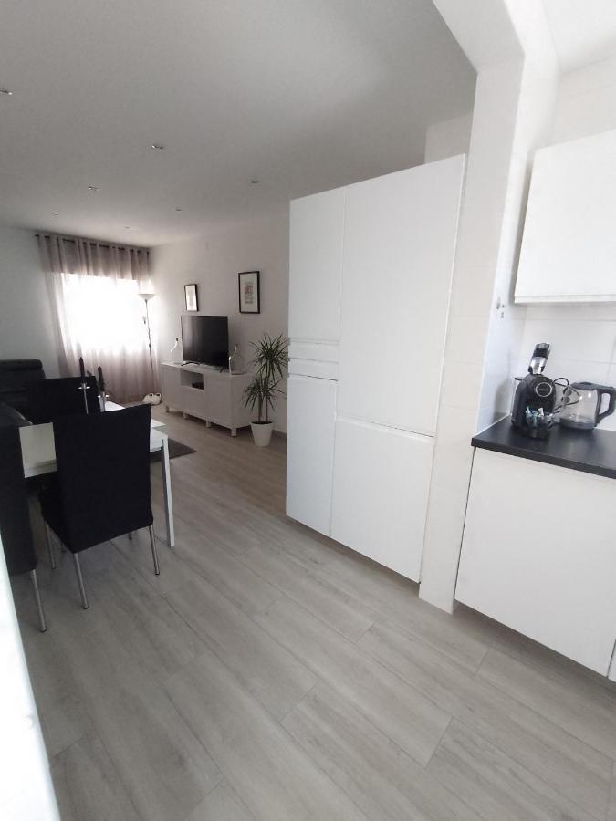 Casa Florival Apartment บูร์เกา ภายนอก รูปภาพ