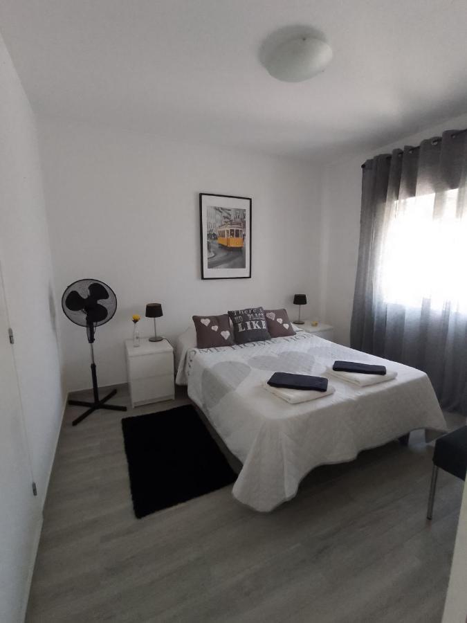 Casa Florival Apartment บูร์เกา ภายนอก รูปภาพ